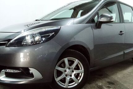 Renault Scenic 87.347 km 9.400 &euro; Völklingen 66333