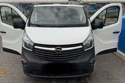 Opel Vivaro 188.000 km 10.450 &euro; Gelsenkirchen 45886