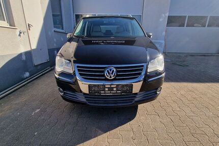 VW Touran 182.850 km 4.999 &euro; Nagold 72202