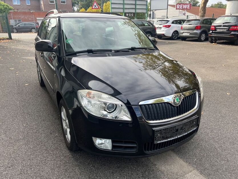 Skoda Fabia 174.000 km 2.699 € Recklinghausen 45663