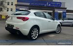 Alfa Romeo Giulietta 1.4 TB Turismo Aut.*BT*SHZ*Leder*Xenon 200.000 km 5.990 &euro; Berlin 13187