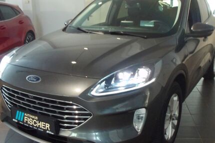 Ford Kuga 62.750 km 22.689 &euro; Kleve 47533