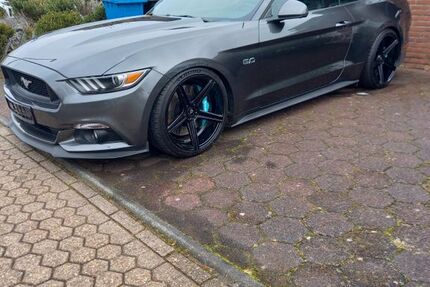 Ford Mustang 84.000 km 30.900 &euro; ERFTSTADT 50374