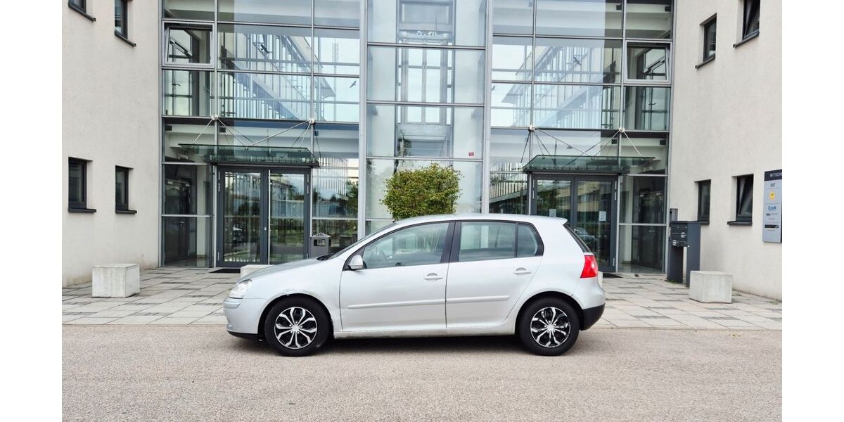 VW Golf 340.000 km 1.200 &euro; Nürnberg 90431