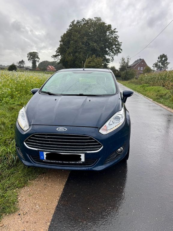 Ford Fiesta 145.000 km 4.700 € Greven 48268