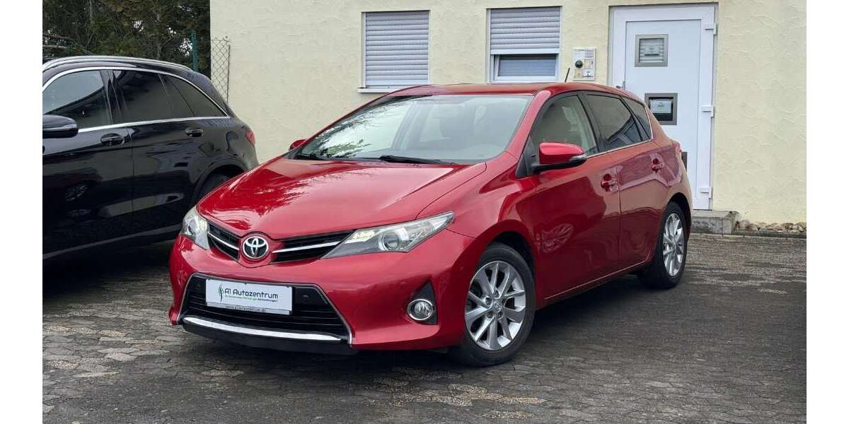 Toyota Auris 142.000 km 7.950 &euro; Wittlich 54516