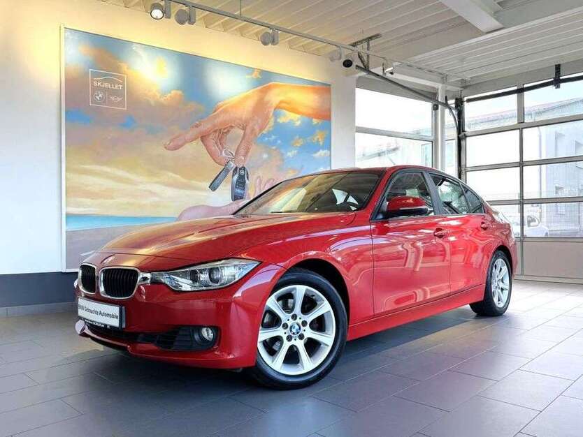 320
