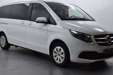 Mercedes V 220