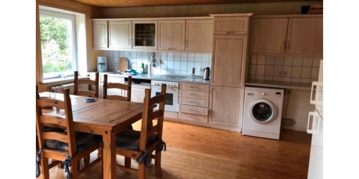 Erdgeschoßwohnung Brunsbüttel - 3 Zimmer, 101 m&sup2;, 900&euro; | Angebot:24757036