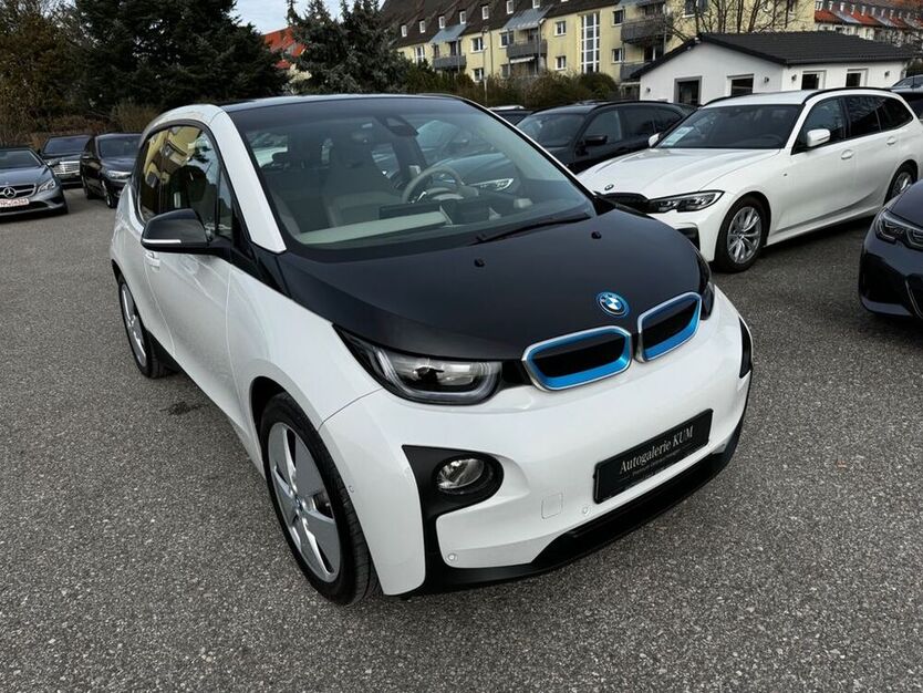 i3