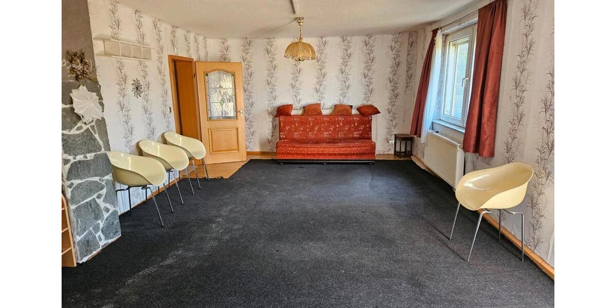 Reihenhaus Tholey - 5 Zimmer, 150 m&sup2;, 89.000&euro; | Angebot:27019168