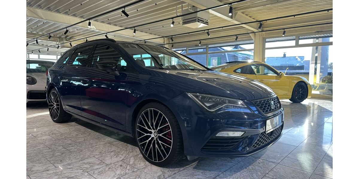 Seat Leon 52.713 km 16.999 &euro; Remscheid 42897