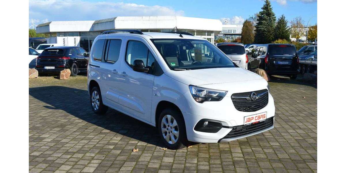 Opel Combo 100.000 km 17.490 &euro; Döbeln 04720
