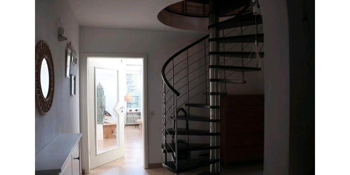 Mehrfamilienhaus, Wohnhaus Möhrendorf - 6.5 Zimmer, 201 m&sup2;, 2.700&euro; | Angebot:26200827
