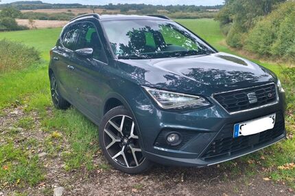 Seat Arona 85.371 km 14.400 &euro; Tarp 24963