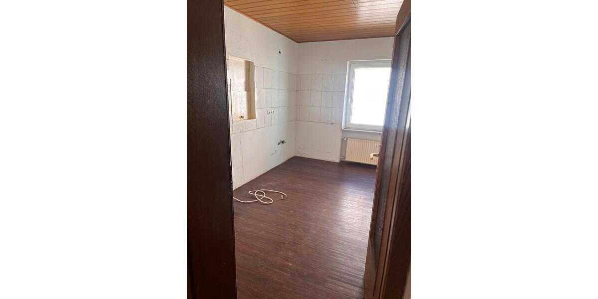 Einfamilienhaus Alzey - 7 Zimmer, 130 m&sup2;, 400.000&euro; | Angebot:26383511