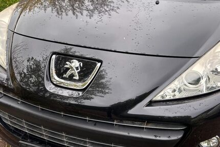 Peugeot 207 105.000 km 2.700 € Leidersbach/Volkersbrunn 63849