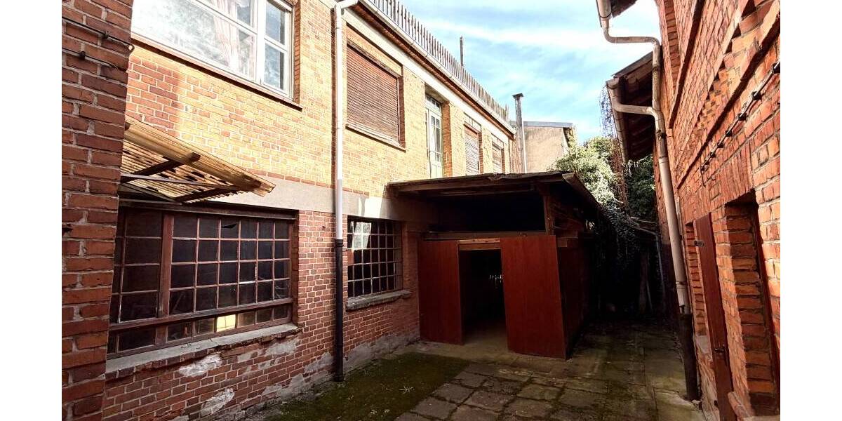 Einfamilienhaus Salzwedel - 9 Zimmer, 151 m&sup2;, 139.000&euro; | Angebot:25987010