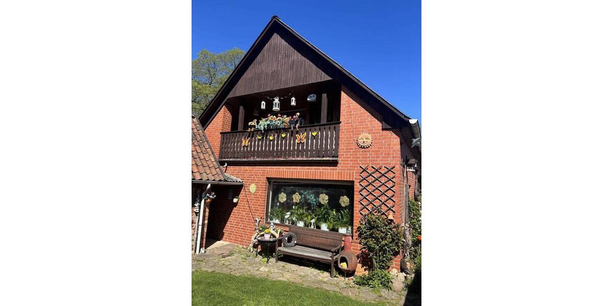 Einfamilienhaus Lüchow Bösel - 5 Zimmer, 170 m&sup2;, 165.000&euro; | Angebot:26542214