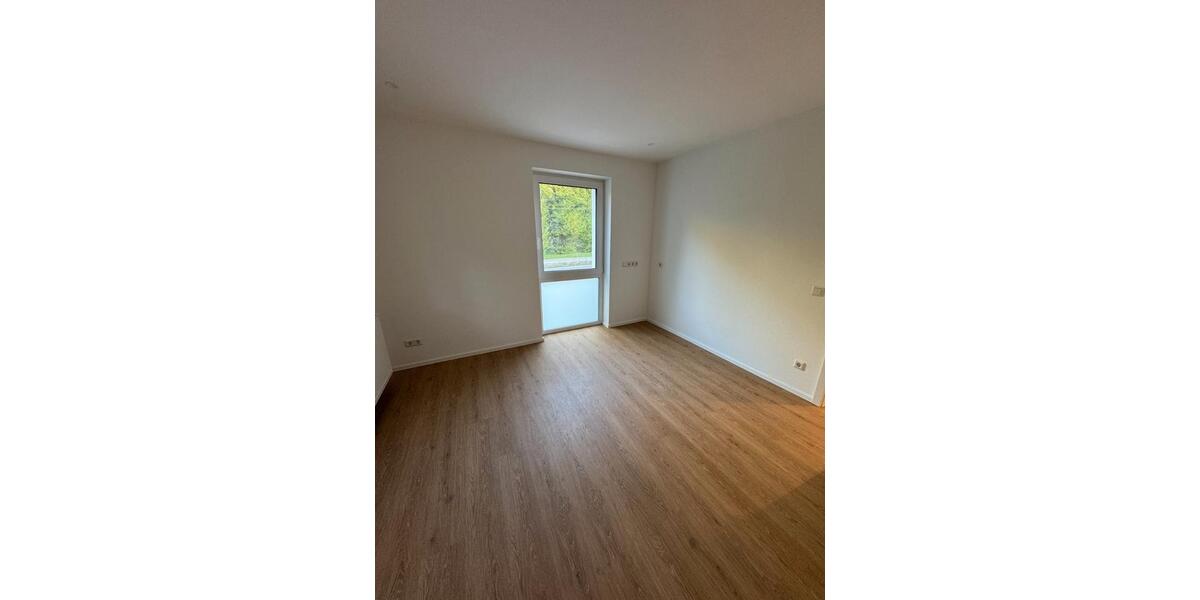 Erdgeschoßwohnung Stuttgart Stuttgart-Süd - 3 Zimmer, 60 m&sup2;, 530&euro; | Angebot:26656546