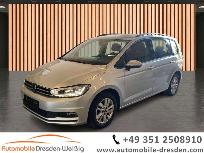 VW Touran 56.000 km 27.980 € Dresden/Weißig 01328