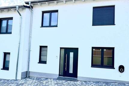 Reihenhaus in Blieskastel-Blickweiler Neubau 2023- Energieeffizienzklasse A , 5 zimmer