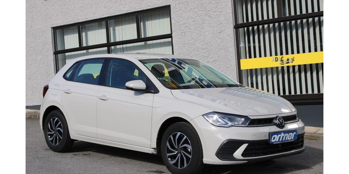 VW Polo 9.500 km 14.500 &euro; Passau 94036