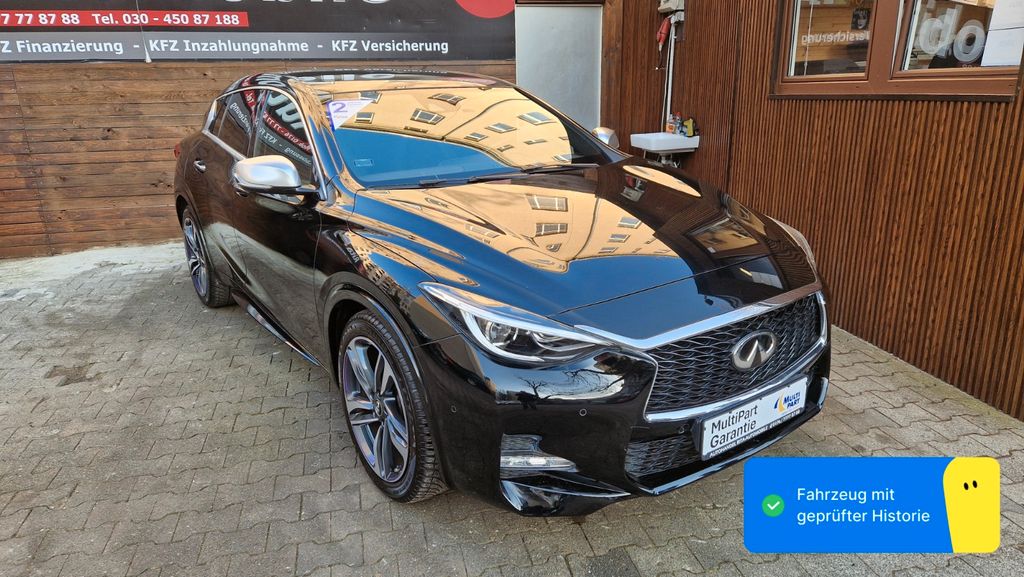 INFINITI Q30 76.505 km 17.980 &euro; Berlin 10627