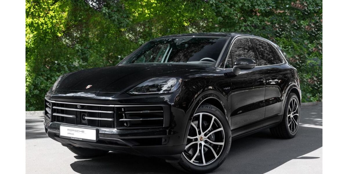 Porsche Cayenne 8.390 km 115.930 € Berlin 10587