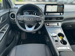 KONA Trend Elektro 2WD 3-Phasen Navi Soundsystem L