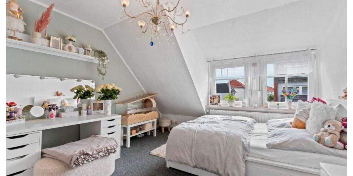 Mehrfamilienhaus, Wohnhaus Bremen Ohlenhof - 9 Zimmer, 290 m&sup2;, 394.999&euro; | Angebot:25566502