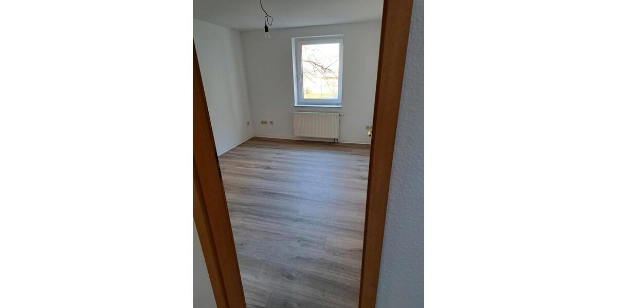 Einfamilienhaus Nossen - 4 Zimmer, 105 m&sup2;, 950&euro; | Angebot:26197893