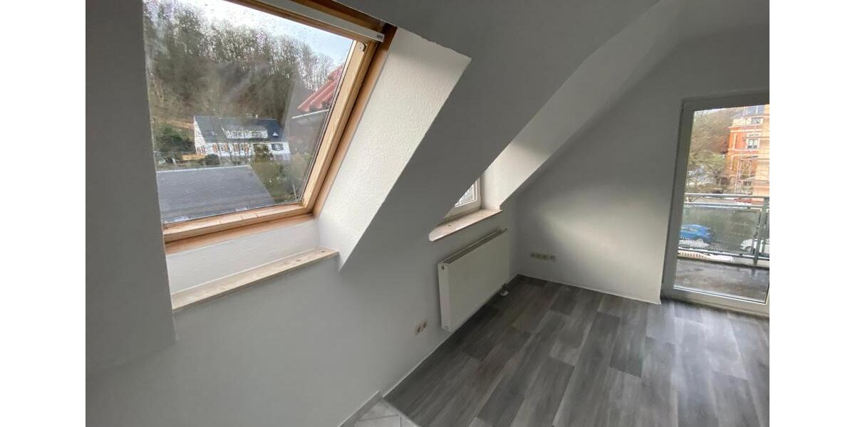 Etagenwohnung Greiz - 2 Zimmer, 27 m&sup2;, 199&euro; | Angebot:26658962