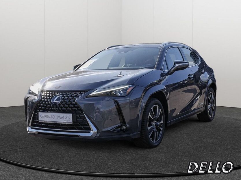 Lexus UX 34.350 km 31.990 € Hamburg 22529