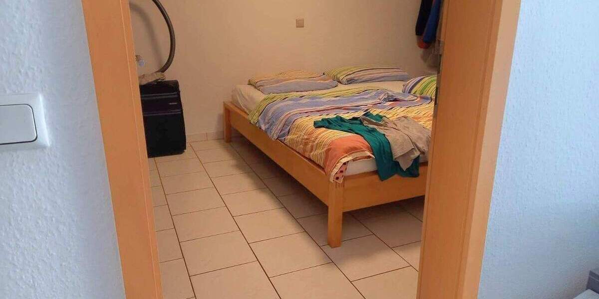 Etagenwohnung Sankt Ingbert St. Ingbert - 7 Zimmer, 200 m&sup2;, 329.000&euro; | Angebot:26787741