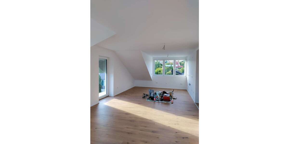 Wohnung zum Mieten in Dettelbach 990 € 82.5 m² 2.5 zimmer