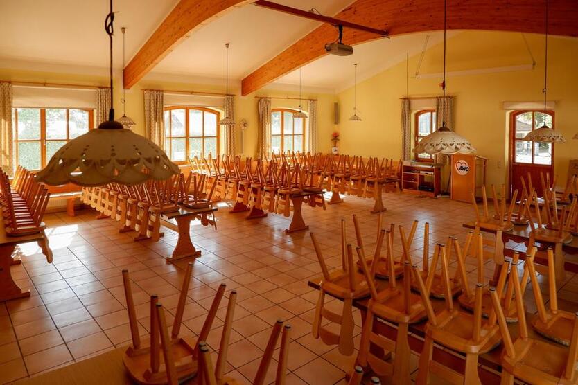 Großzügiger Gewerberaum (Saal & Büro) in Top-Lage Pfarrkirchen zimmer