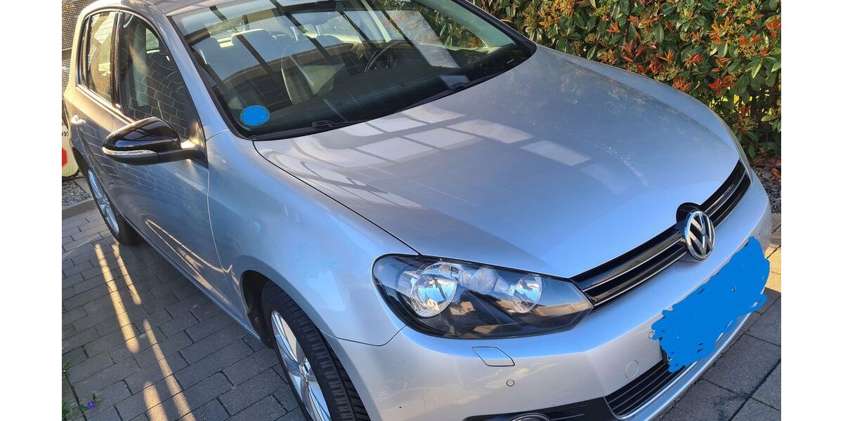VW Golf 103.000 km 8.800 &euro; Heinsberg 52525