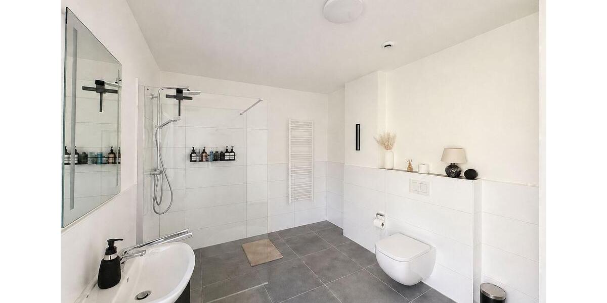 Einfamilienhaus Oldenburg Kreyenbrück - 3 Zimmer, 93 m&sup2;, 1.350&euro; | Angebot:26536736