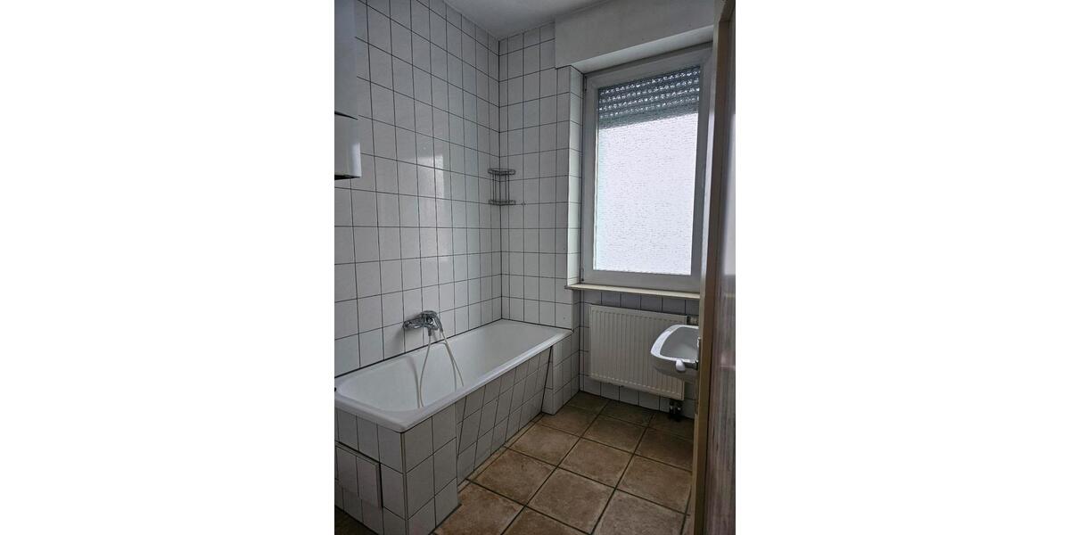 Erdgeschoßwohnung Wörth am Rhein - 2 Zimmer, 75 m&sup2;, 850&euro; | Angebot:26145984