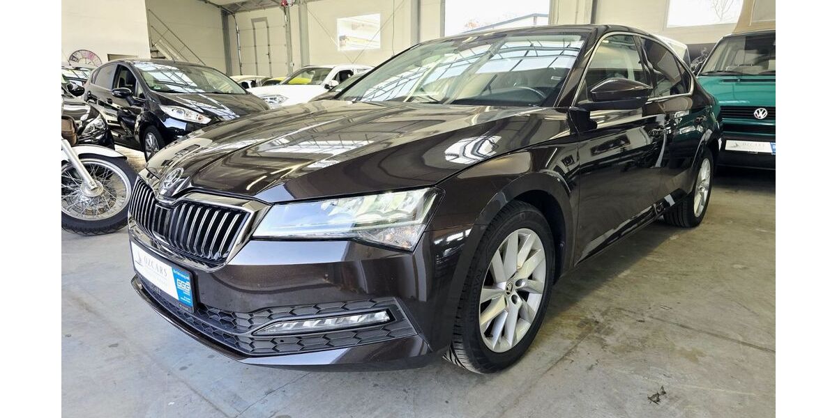 Skoda Superb 192.000 km 17.999 &euro; Edling 83533