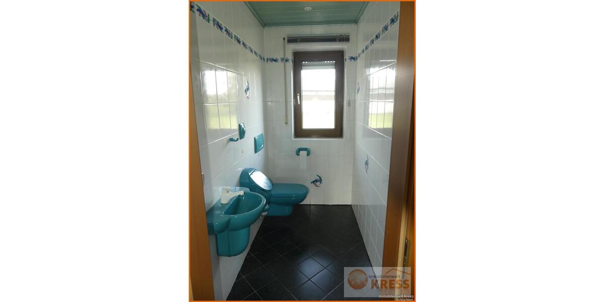 Etagenwohnung Flieden - 4 Zimmer, 136 m&sup2;, 650&euro; | Angebot:25306618