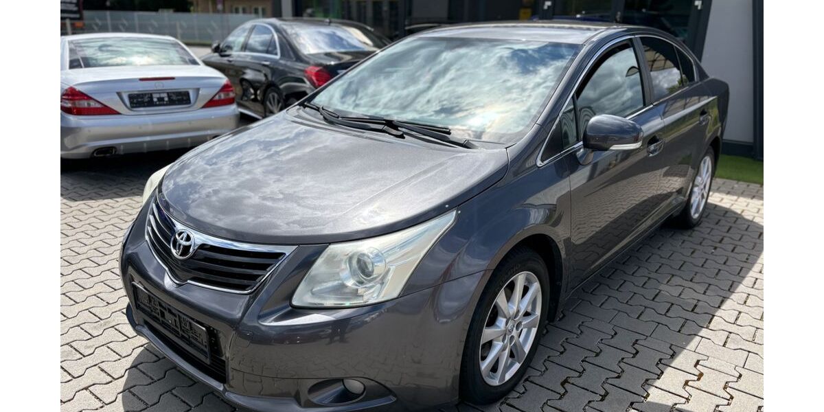 Toyota Avensis 232.000 km 4.999 &euro; Speyer 67346