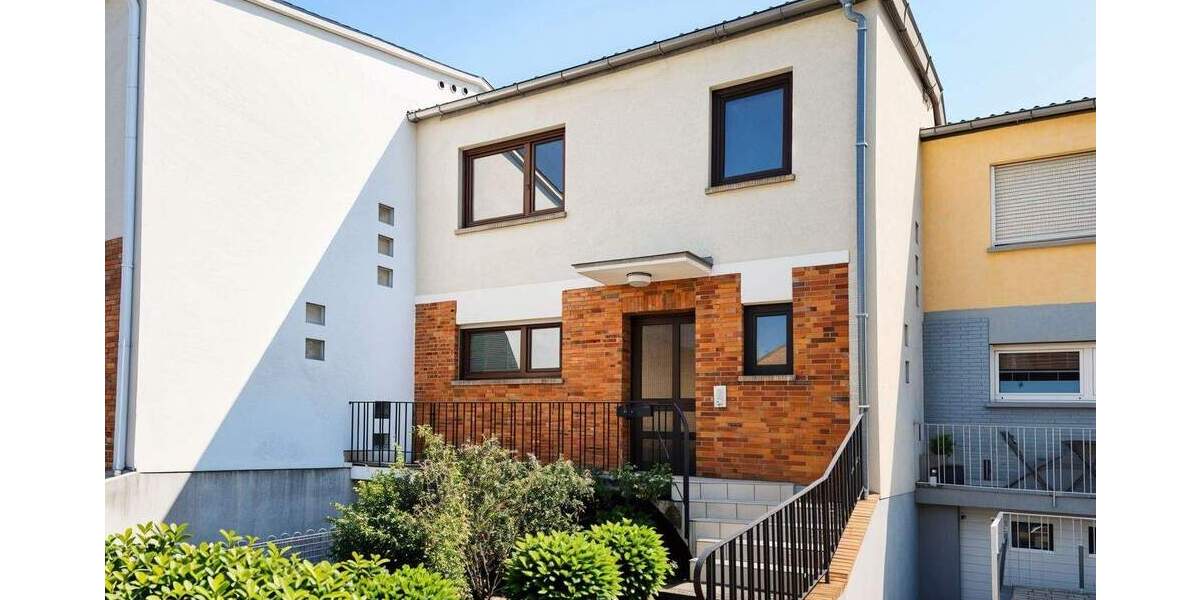 Charmantes Reihenmittelhaus mit Garage und geschütztem Garten in begehrter Lage von Sandhausen 4 zimmer