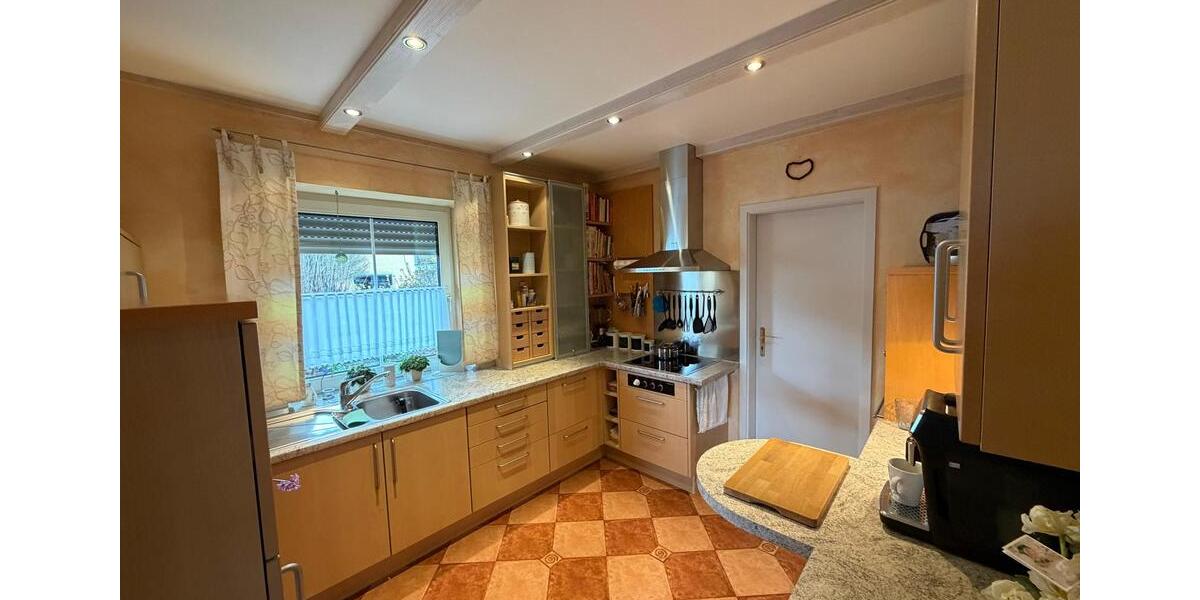 Einfamilienhaus Ursberg - 7 Zimmer, 160 m&sup2;, 499.000&euro; | Angebot:26728202