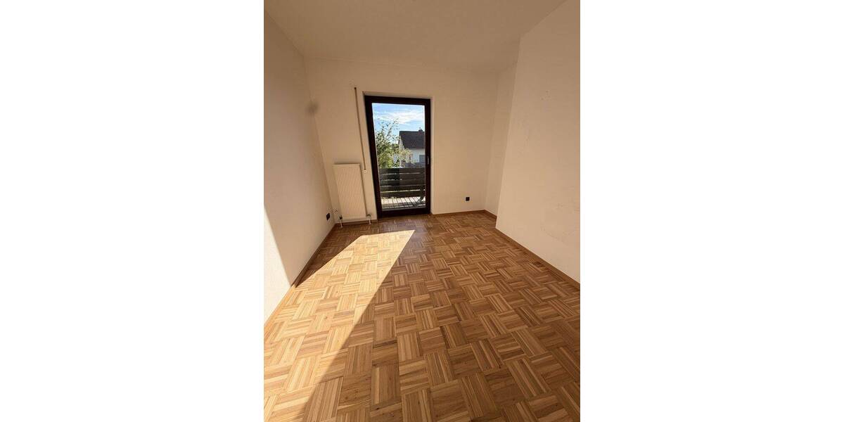 Reihenmittelhaus Pleinfeld - 6 Zimmer, 160 m&sup2;, 1.290&euro; | Angebot:26804478