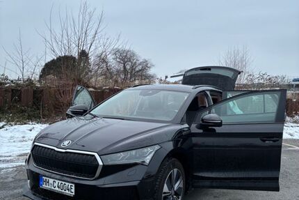 Skoda Enyaq 57.486 km 22.999 &euro; Hamburg 22453