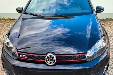 VW Golf 115.600 km 9.500 &euro; Calbe/Saale 39240