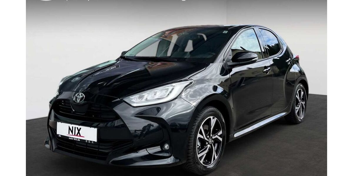 Toyota Yaris 7.714 km 23.970 &euro; Wächtersbach 63607