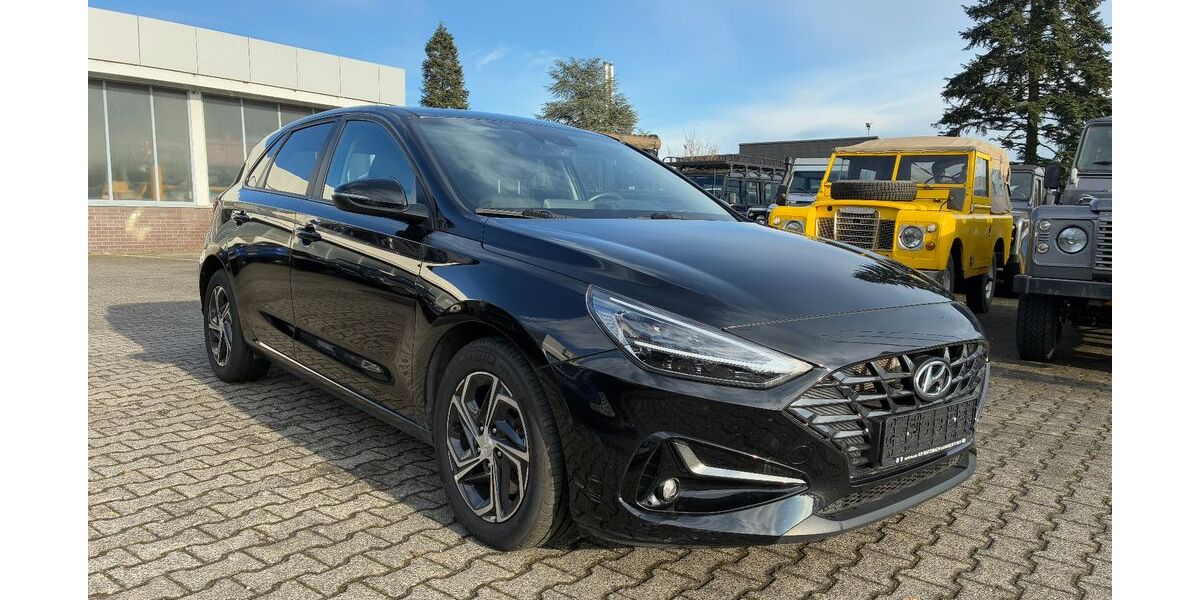 Hyundai i30 86.084 km 16.400 &euro; Butzbach 35510